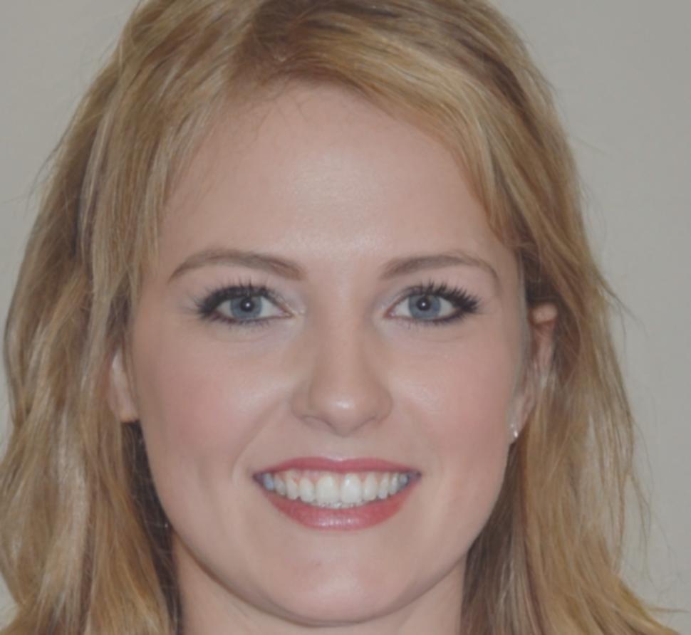 Elena Martínez, Socia Fundadora de verialunthome